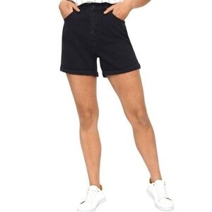 VERO MODA | Nineteen High Rise Loose Black Denim Shorts